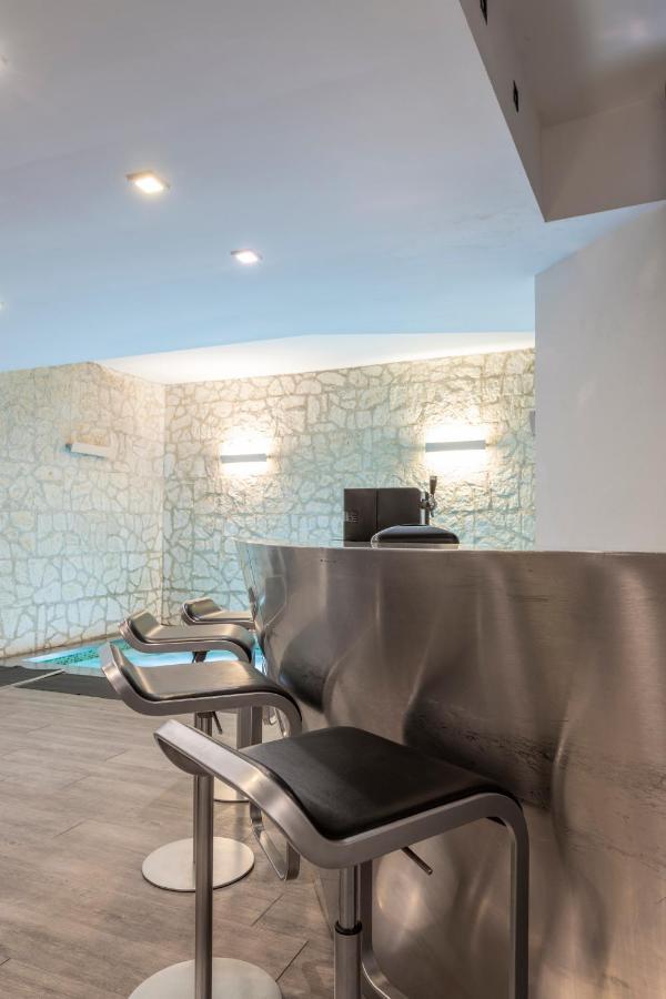 Design Apartment With Private Pool Exclusive Use - Stelvio 21 Mediolan Zewnętrze zdjęcie