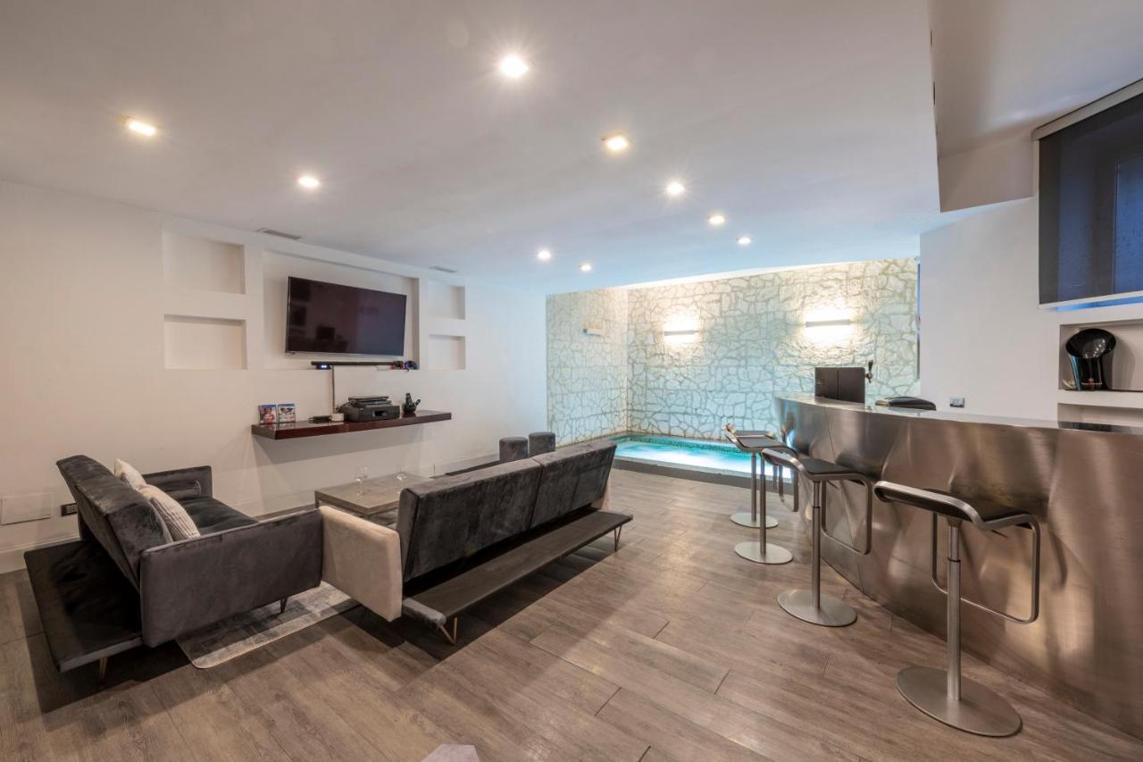Design Apartment With Private Pool Exclusive Use - Stelvio 21 Mediolan Zewnętrze zdjęcie